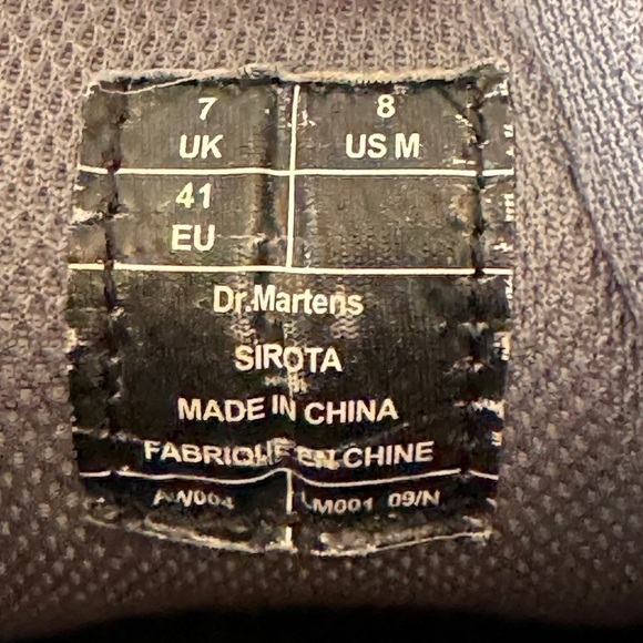 Dr. Martens Sirota Leather Chukka Boots, Size 8 - Picture 4 of 7